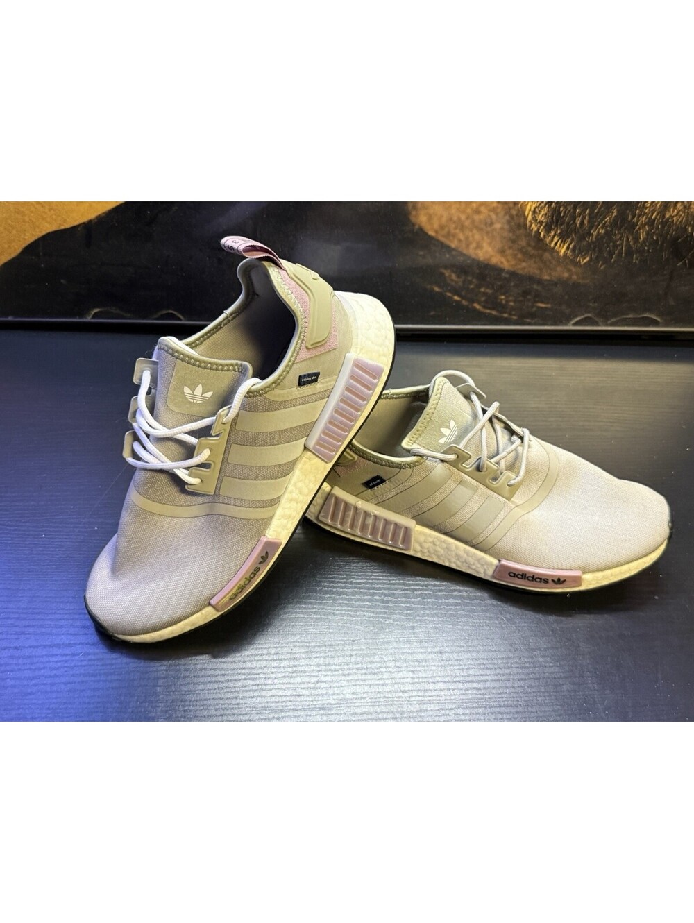 Adidas Women's SIZE 11 NMD_R1 Grey Green Metallic Purple Pink GY8538